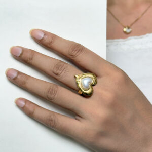 Golden Heart Pearl Ring